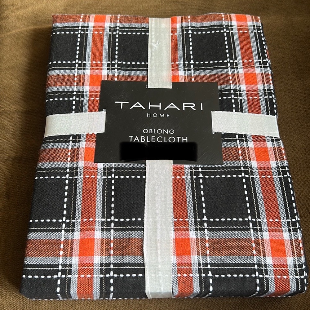 Tahari Halloween Tablecloth New Orange Black Plaid 60”x 120”